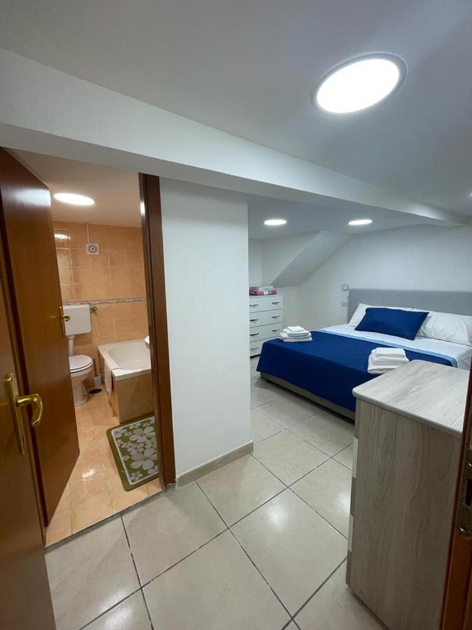 Ferienwohnung Donna Carme' Neapel Exterior foto